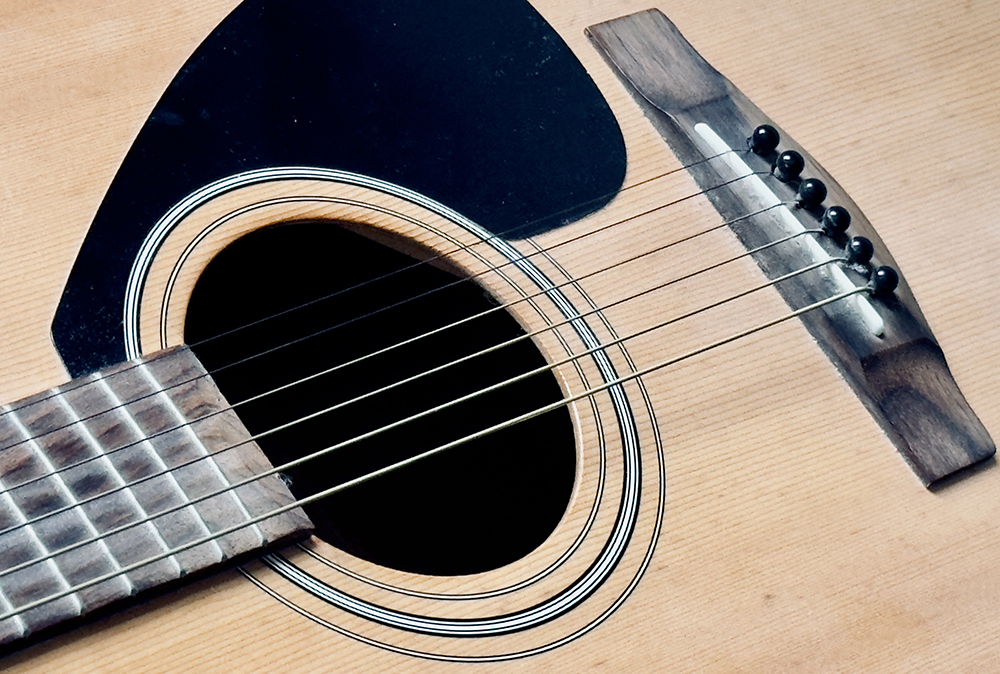 Playing musical instruments such as guitars are linked to better brain health